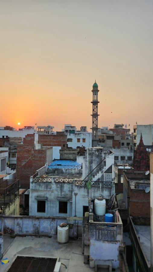 Banaras Gully House 500 Ft From The Ghats Varanasi Eksteriør bilde