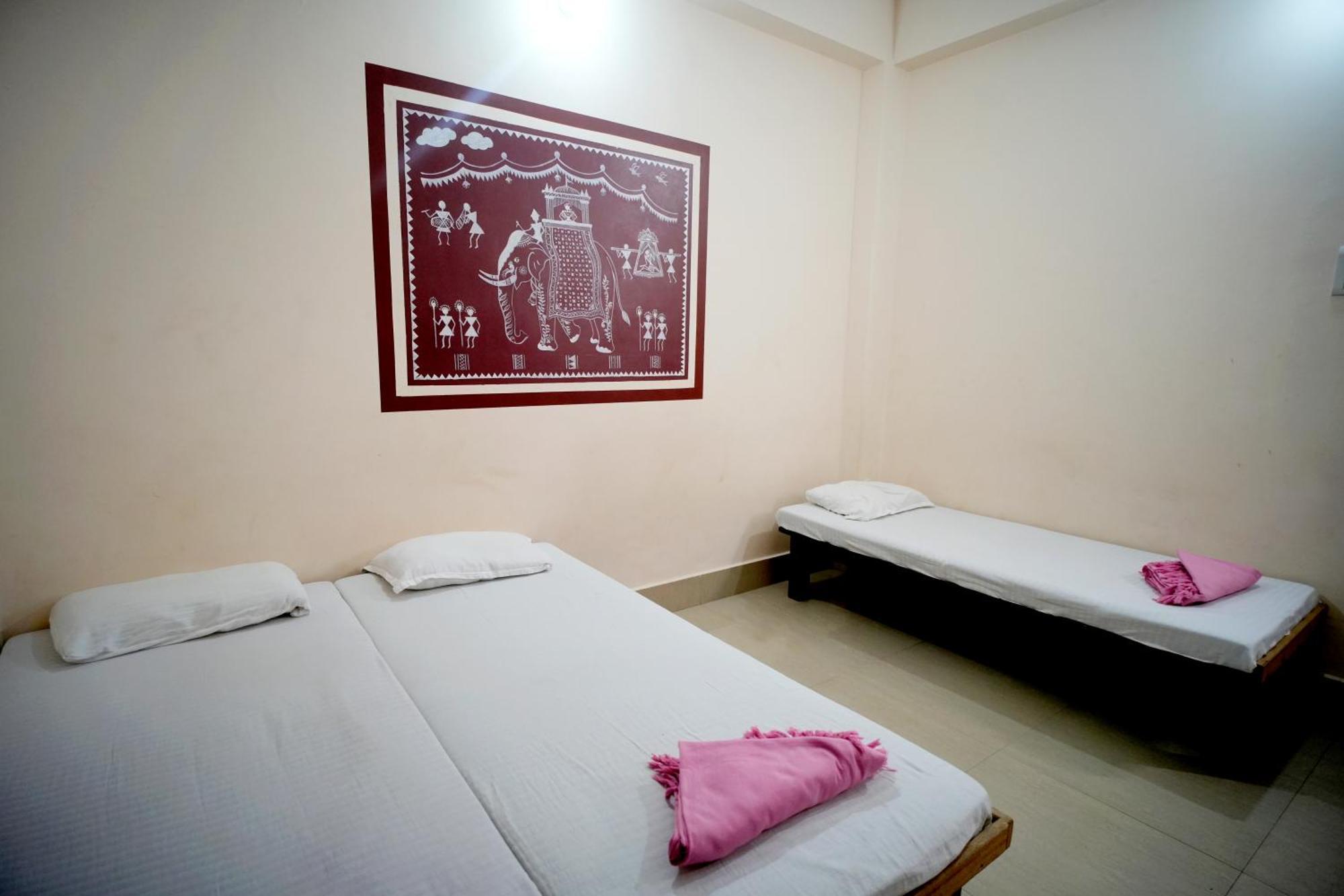 Banaras Gully House 500 Ft From The Ghats Varanasi Eksteriør bilde