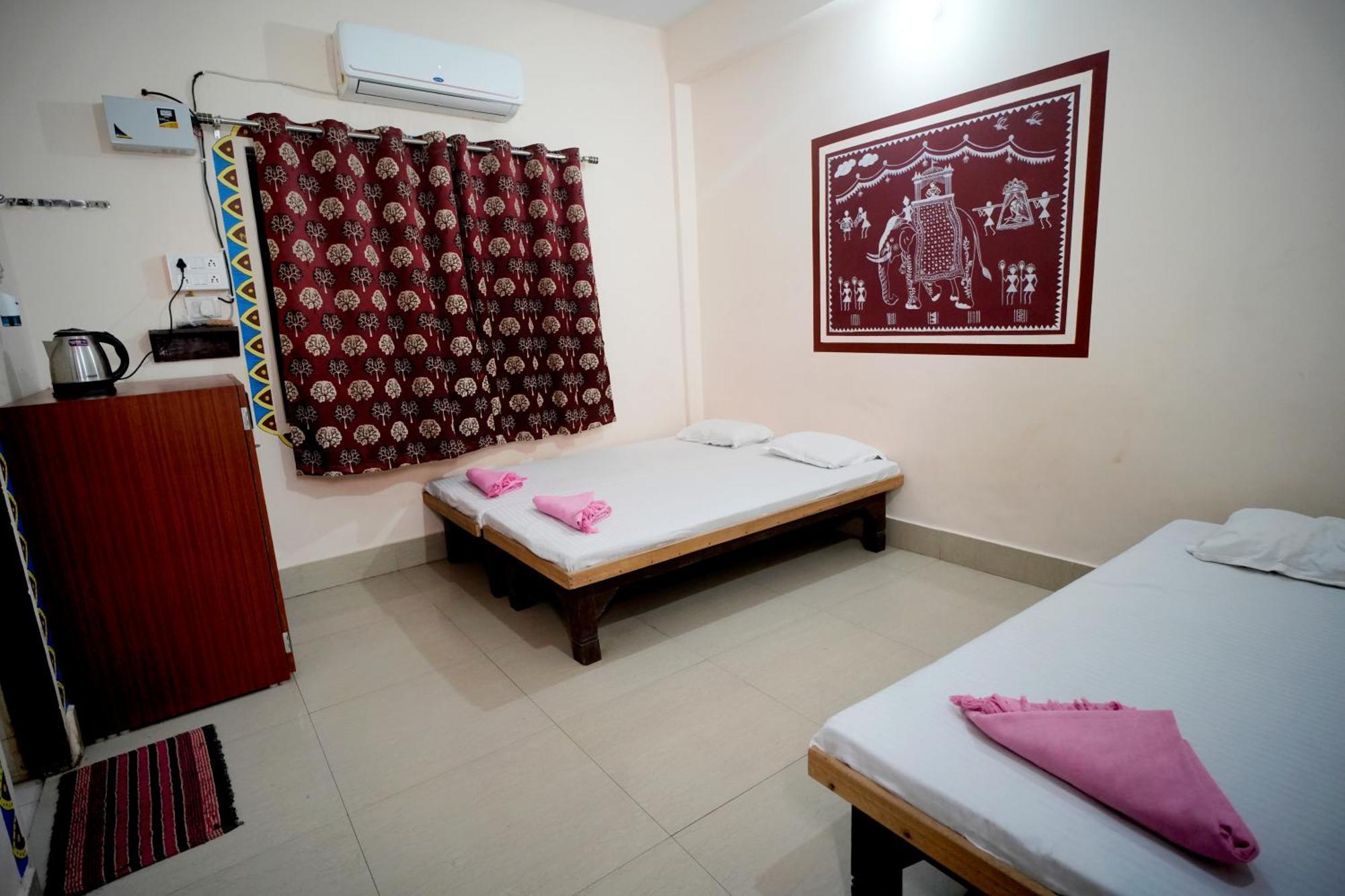 Banaras Gully House 500 Ft From The Ghats Varanasi Eksteriør bilde